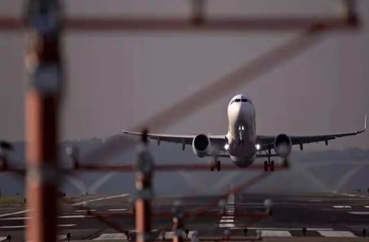 ‘मैजिक मशरूम’ के नशे में पायलट की खतरनाक हरकत, हवा में विमान का इंजन बंद करने की कोशिश; करानी पड़ी इमरजेंसी लैंडिंग