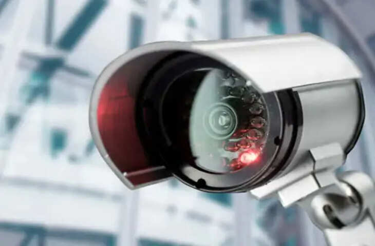 दारोगा भर्ती परीक्षा में गड़बड़ी का खुलासा, पूर्णिया सेंटर के CCTV फुटेज में दिखी पर्चा आउट होने की घटना; दोनों अभ्यर्थियों का रिजल्ट रद्द करने की अनुशंसा