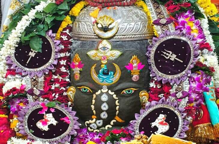 गणेश चतुर्थी पर गणेश स्वरूप में सजे बाबा महाकाल, भस्म आरती में रजत आभूषणों से हुआ दिव्य श्रृंगार