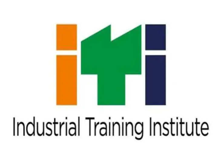 MP में निजी हाथों में दिए ITI की फीस 4 साल में 10,680 से बढ़कर 1.5 लाख तक पहुंची, 100% प्लेसमेंट का वादा भी अधूरा