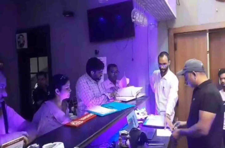 अलवर में बीयर बारों पर आबकारी विभाग की बड़ी कार्रवाई, दो मिनट के वीडियो में देंखे युवतियों के मिलने पर लाइसेंस निरस्तीकरण की तैयारी