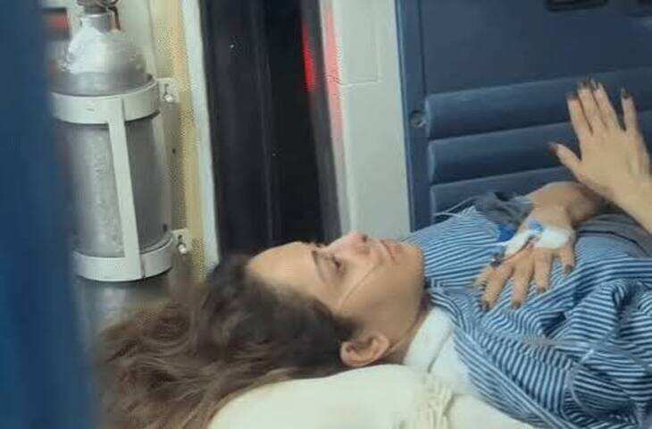 सर्जरी के बाद नुसरत भरूचा ने शेयर किया अपना हेल्थ अपडेट: अस्पताल के बेड से दिखाई दर्द भरी झलक