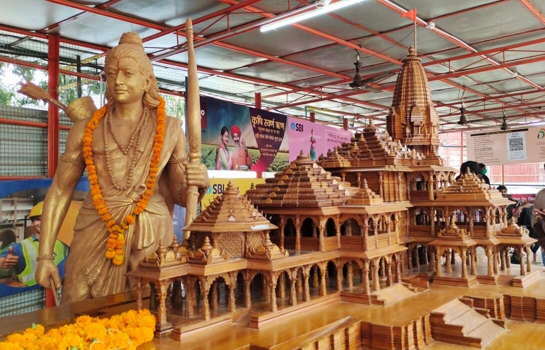 Ayodhya Ram Mandir pujari mohit pandey