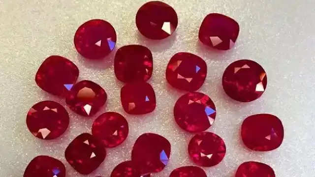 wear ruby stone for success in job
