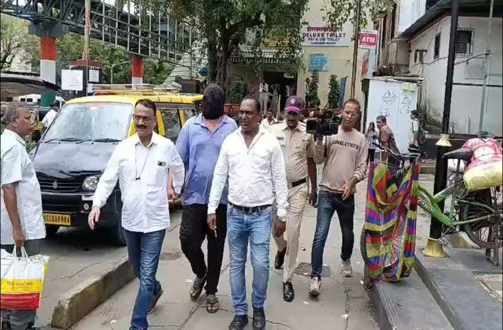 मुंबई लोकल ट्रेन में हत्या: दरवाजा बंद करने को लेकर विवाद बना जानलेवा, आरोपी गिरफ्तार