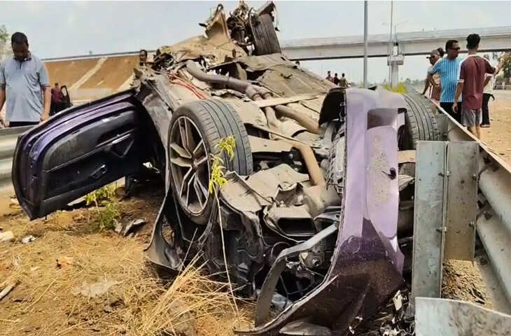 मुंबई-वडोदरा हाईवे पर भीषण सड़क हादसा: BMW कार डिवाइडर से टकराई, 2 की मौत