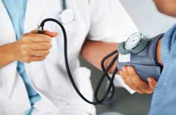 डॉक्टर्स की डिग्री को बनाया मजाक, चिकित्सा शिक्षा विभाग की चल रही मनमानी