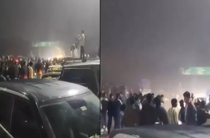 सड़क पर 50 से अधिक लग्जरी कारें खड़ी की, बोनट पर काटे केक, देखिए कैसे मचाया हुडदंग