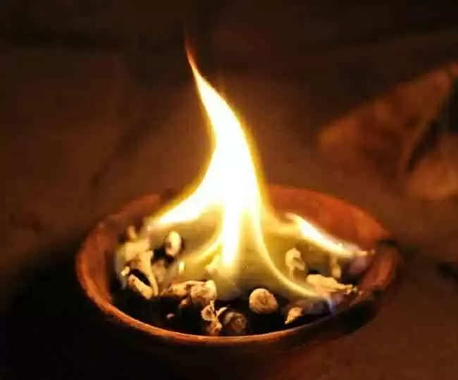 Do these best remedies with havan rakh to get immense money and happiness