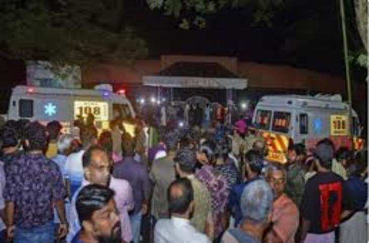 Kochi केरल में दूसरे चरण के मतदान के बीच 4 लोगों की मौत, पुलिस कर रही जांच