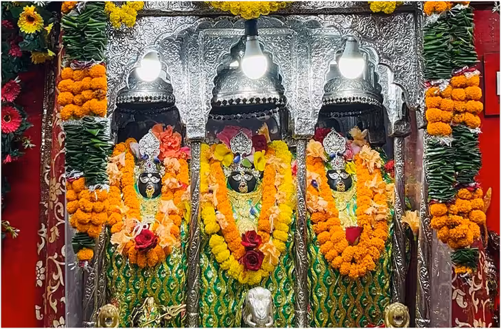 नवरात्रि 2026: बड़ी पटन देवी मंदिर में सुबह से भक्तों का तांता, जानिए 51 शक्तिपीठों में से एक इस धाम की महिमा