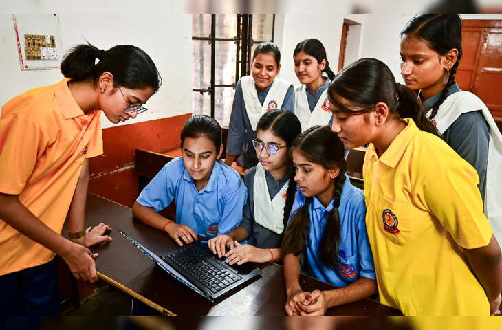 CBSE 10वीं सेकेंड बोर्ड परीक्षा के एडमिट कार्ड जारी, वीडियो में जानें 15 मई से शुरू होंगी परीक्षाएं
