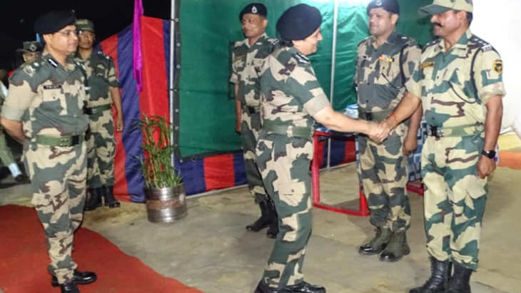 Meghalaya: एडीजी, बीएसएफ ने भारत-बांग्लादेश सीमा पर सुरक्षा का जायजा लिया !