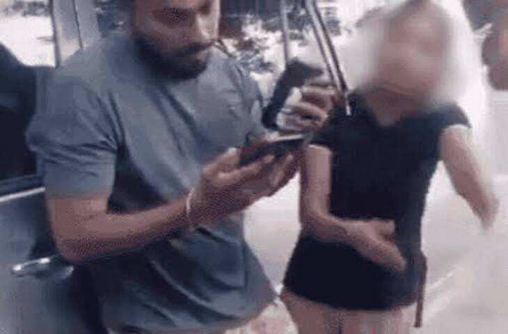 मलेशिया में लापता हुई मोगा की युवती, नानी ने लगाई वापसी की गुहार, वीडियो में बोलीं- तीन साल पहले बेहतर भविष्य के लिए विदेश भेजा था