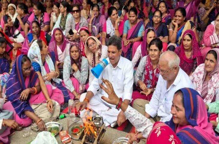 जयपुर में आंगनवाड़ी कार्यकर्ताओं का प्रदर्शन, वीडियो में जाने नियमितिकरण और मानदेय बढ़ाने की मांग; पुलिस ने हिरासत में लेकर छोड़ा