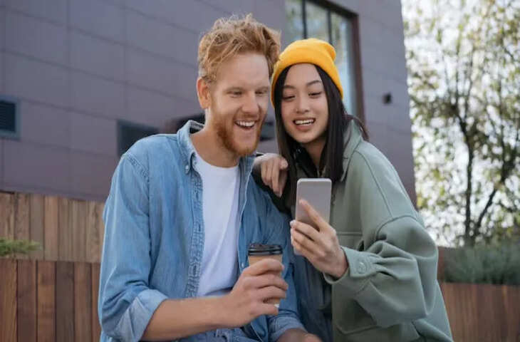 डेटिंग ऐप्स बने जॉब पोर्टल! पुराने तरीकों को छोड़ युवाओं ने अपनाया नया रास्ता, जाने इसके पीछे क्या है वजह ?