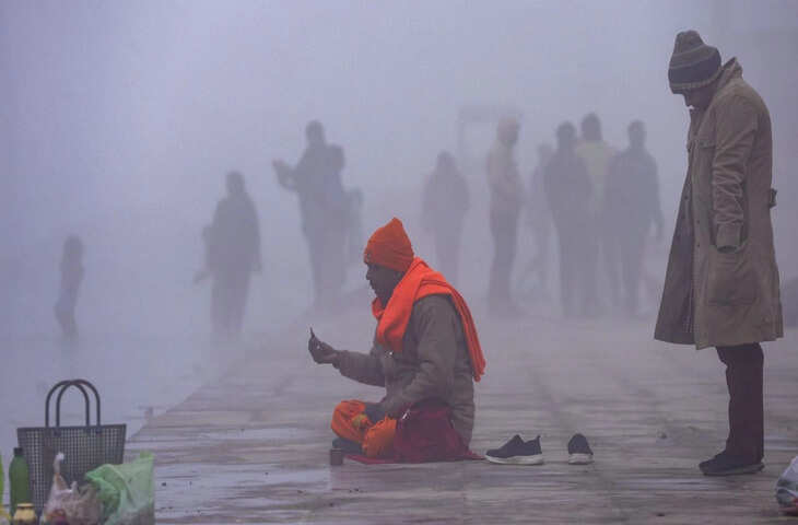 Delhi Weather Update: 2026 के पहले दिन कड़ाके की ठंड 6 साल में आज सबसे ठंडा दिन,&nbsp;बारिश से बढ़ेगी सर्दी