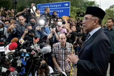 लोगों पर बढ़ती कीमतों का बोझ कम करने के लिए तत्काल कार्रवाई करेंगे नए Malaysian PM