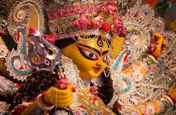 Navratri 4th day Wishes 2026: नवरात्रि के चौथे दिन की इन 15+ चुनिंदा मैसेज से भेजें शुभकामनाएं