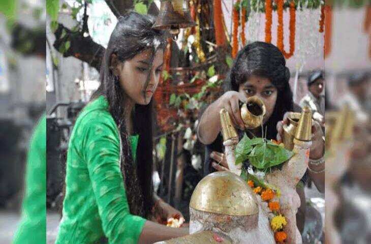Sawan Mantra: सावन के पहले सोमवार पर राशि अनुसार करें शिव मंत्र का जाप, भोलेनाथ की कृपा पाने के लिए करें ये उपाय