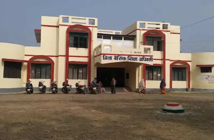 सिद्धार्थनगर में जांच के दौरान 11 परिषदीय स्कूल मिले बंद, प्रधानाध्यापकों पर कार्रवाई की तैयारी