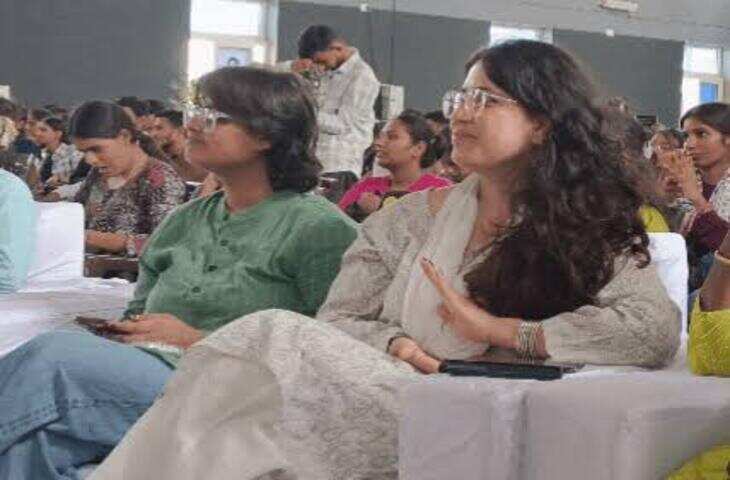 सीकर में महिला छात्र नेता सखी का बयान, बोलीं- स्टूडेंट्स यूनिटी पूरे देश की सरकार को झुकाने का काम करेगी