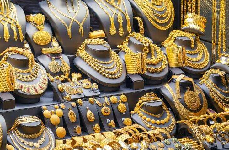 Bullion Market Update: 10 ग्राम सोने का भाव ₹1.48 लाख के पार, रिकवरी के साथ फिर बढ़े सोने-चांदी के दाम