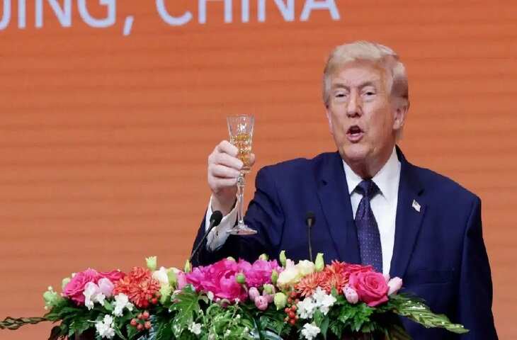 ट्रंप का वायरल वीडियो: चीन दौरे में टोस्ट करते दिखे अमेरिकी राष्ट्रपति, क्या उन्होंने पहली बार शराब पी? जानें सच्चाई
