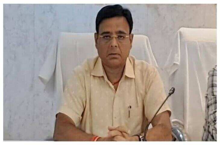 डेहरी नगर परिषद ईओ हत्याकांड पर तेजस्वी का हमला: बोले- सम्राट सरकार में दूसरे अधिकारी की हत्या, कानून व्यवस्था पर उठाए सवाल