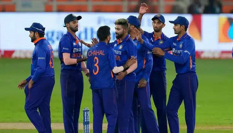 IND vs WI 2nd ODI, रोहित शर्मा की कप्तानी में टीम इंडिया ने जीती वनडे सीरीज, प्रसिद्ध कृष्णा ने चटकाए सर्वाधिक 4 विकेट