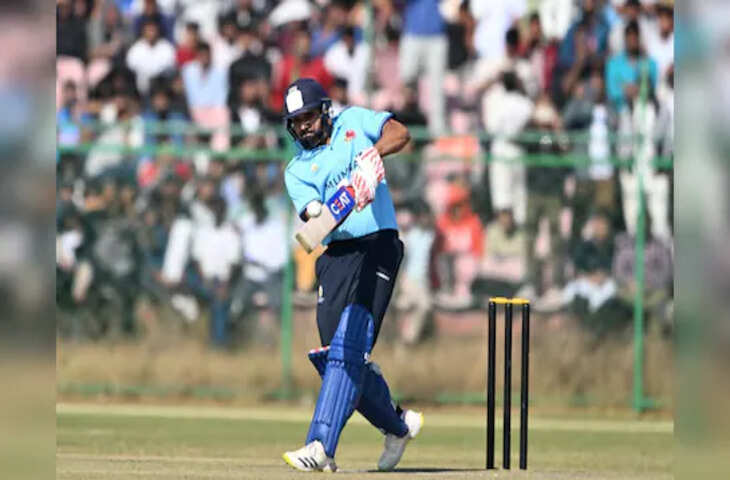 रोहित शर्मा और सिक्किम बल्लेबाज का वायरल वीडियो! क्या सच में छुए पैर ? जाने वायरल क्लिप की सच्चाई&nbsp;