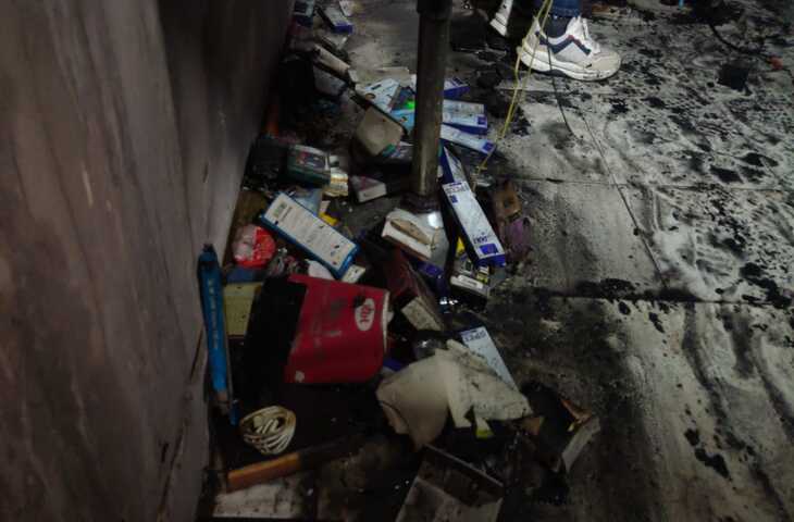 सांगानेर में चोरों का आतंक, फुटेज में देखें मकर संक्रांति की रात मोबाइल शोरूम से 60 से ज्यादा फोन और 50 हजार नकद चोरी