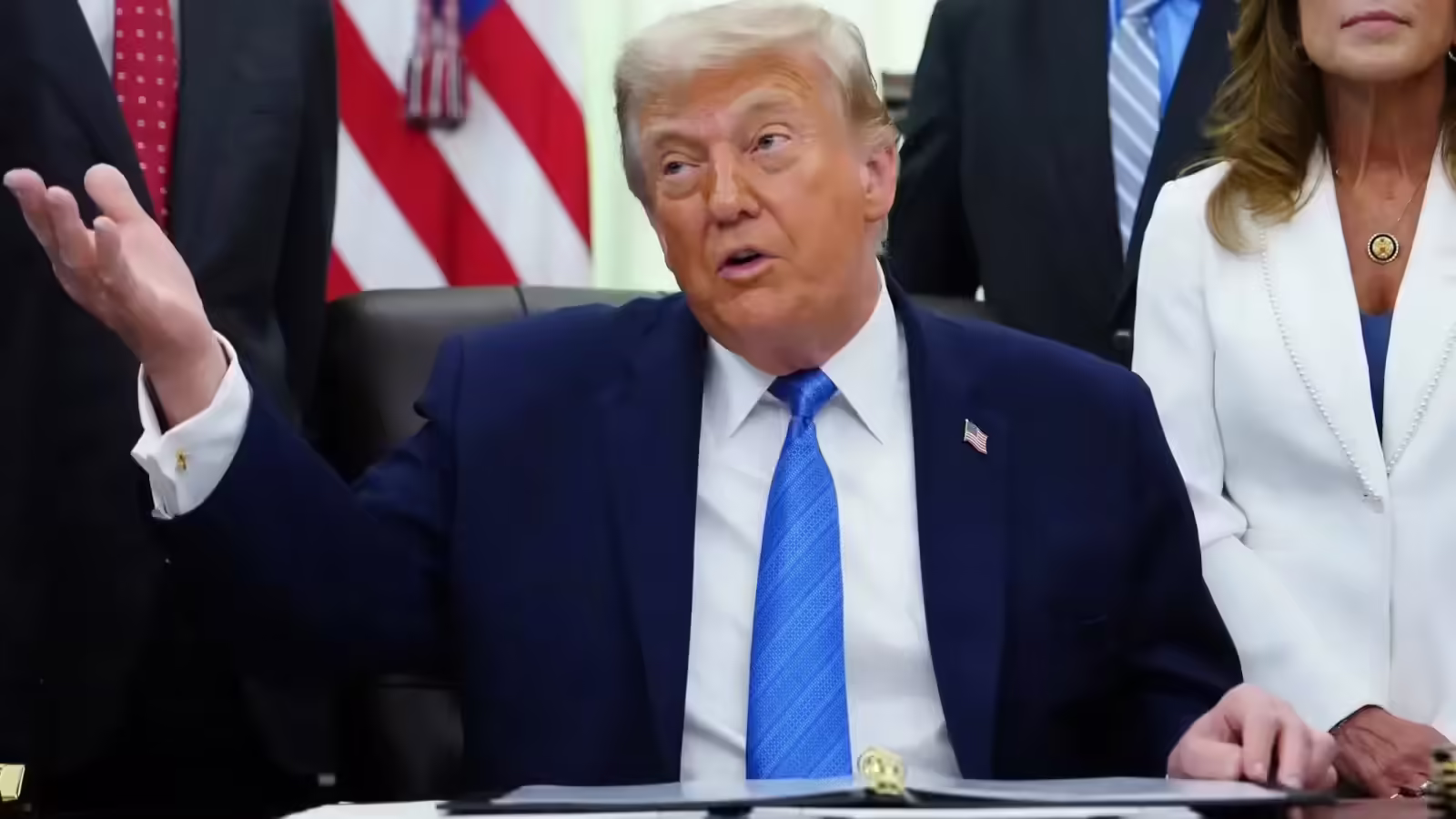 Iran-US Deal: परमाणु कार्यक्रम से लेकर प्रतिबंधों तक किन मुद्दों पर बनी बात, ट्रंप ने बताई समझौते की पूरी कहानी