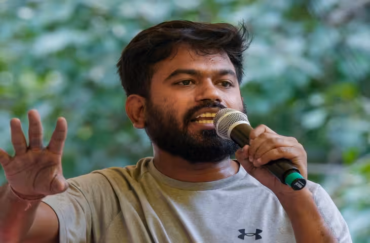 &lsquo;जेल जाने के लिए तैयार होकर आया हूं&rsquo;, कॉकरोच जनता पार्टी के प्रमुख अभिजीत दीपके का बड़ा बयान