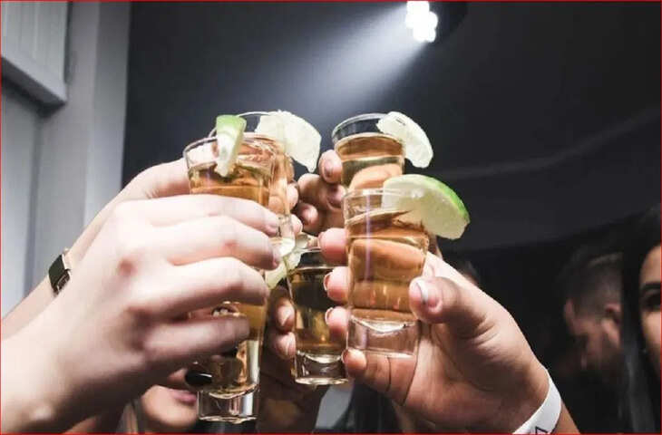 शराबबंदी वाले गुजरात के इस शहर में अब खुलकर छलका सकेंगे जाम, सरकार ने बदले नियम