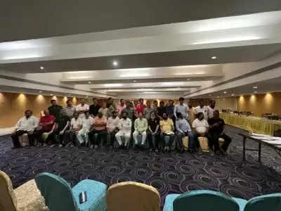 Guwahati का होटल किले में तब्दील, शिंदे ने 40 बागी विधायकों के समर्थन का दावा किया !