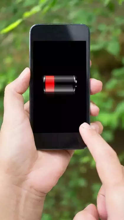 Your phone battery won't deteriorate over the years, just follow these tips