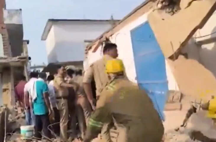 फतेहपुर में निर्माणाधीन खादी भवन गिरने से एक मजदूर की मौत