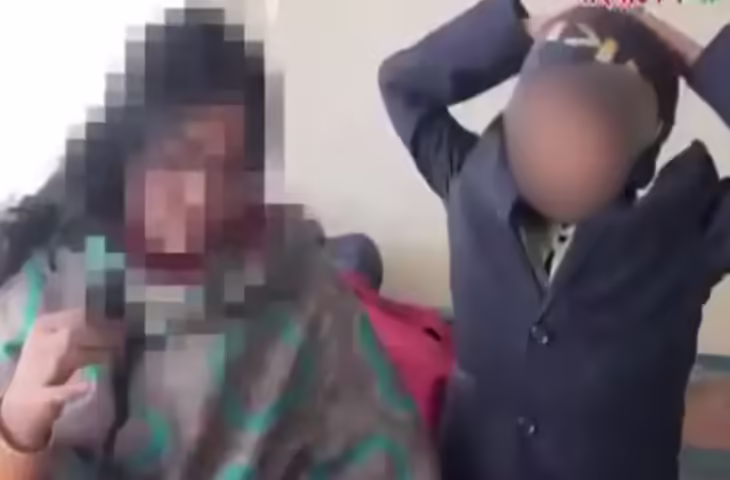 बांग्लादेश में हिंदू विधवा से गैंगरेप के बाद अमानवीय अत्याचार, वीडियो में देखें पेड से बांधकर पीटा, बाल काटे