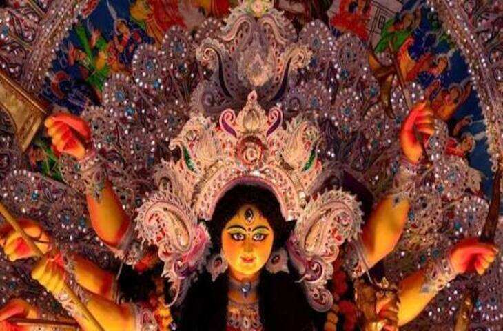 मां दुर्गा की व्रत कथा: वीडियो में देखें नवरात्रि में इस विधि से करें पूजा, जानें माता रानी की आराधना का महत्व