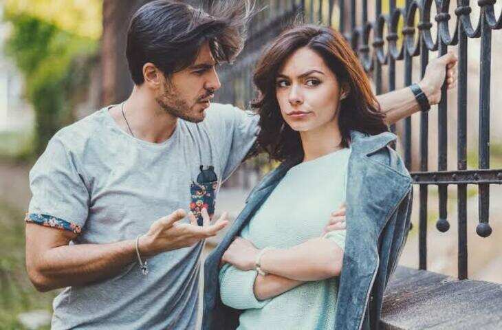 Relationship Advice: मजबूत से मजबूत रिश्ता भी बिगाड़ सकती हैं ये 3 गलतफहमियां, पार्टनर को लेकर न पालें ये वहम
