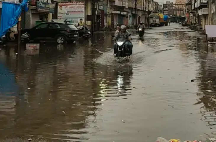 हाथरस में सुबह हुई झमाझम बारिश, भीषण गर्मी से मिली राहत