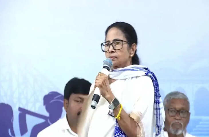 चंद्रकोना रैली में ममता बनर्जी का बीजेपी पर हमला, मतदाता सूची और विभाजन की राजनीति को लेकर लगाए गंभीर आरोप