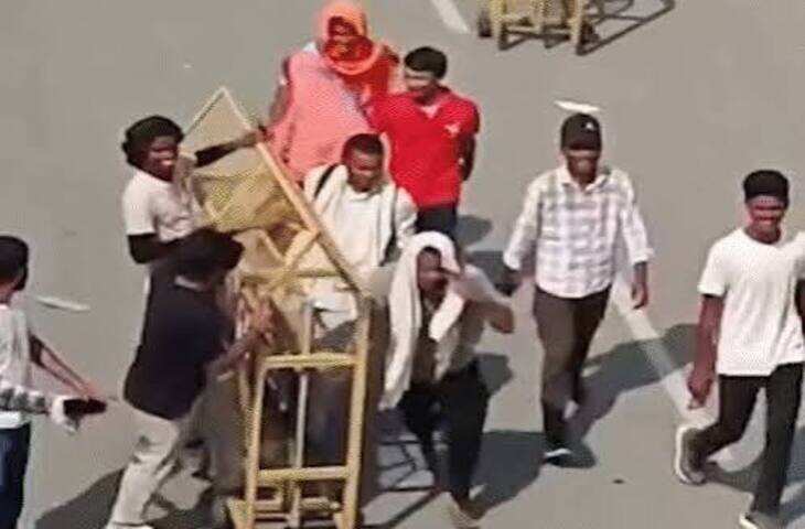 NEET पेपर लीक विरोध प्रदर्शन के बाद बिहार में सियासी हलचल तेज, पटना लाठीचार्ज मामले को लेकर छात्रों में आक्रोश