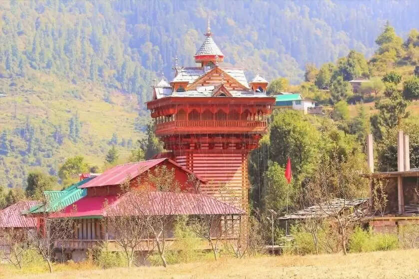 Lovers temple in himachal Pradesh shangchul mahadev temple is shelter home for lovers who ran away from home 