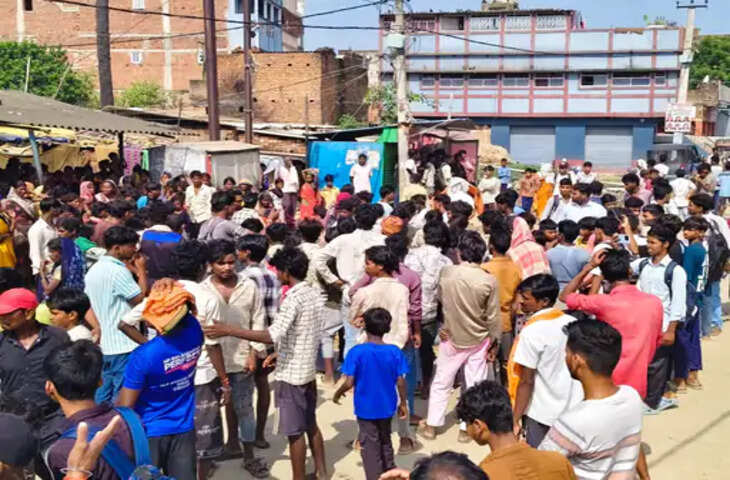 नवादा में सड़क हादसे के बाद बवाल, बाइक सवार की मौत से गुस्साए लोगों ने रोह रोड किया जाम