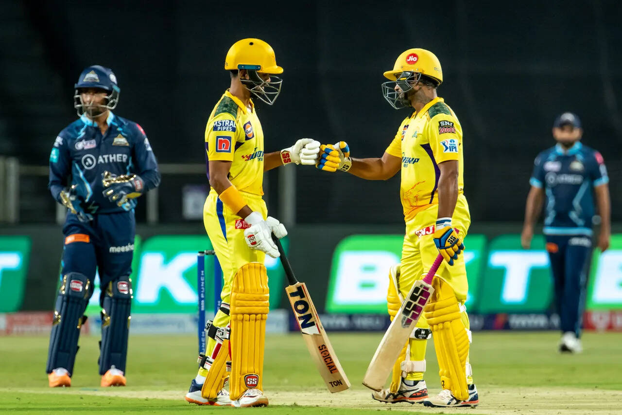 IPL 2022 GT vs CSK Highlights: राशिद-मिलर की जोड़ी हार के मुंह से छीन लाई जीत, चेन्नई को रोमांचक मुकाबले में 3 विकेट से दी मात
