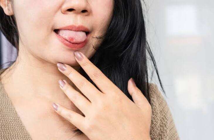 Health Tips:&nbsp;खाना खाते समय बार-बार कट रही है जीभ?&nbsp;इन&nbsp;4&nbsp;वजहों को न करें नजरअंदाज