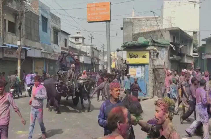 भैंसागाड़ी की सवारी, बरसते हैं जूते-चप्पल, 300 सालों से ऐसे ही पिटते आ रहे &lsquo;लाट साहब&rsquo;, इस बार क्या इंतजाम?