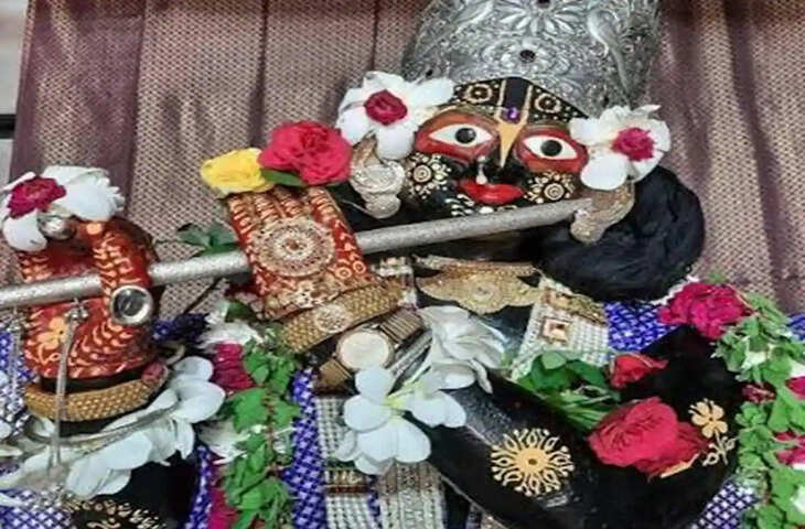 यहां भगवान कृष्ण पहनते हैं कलाई घड़ी! जयपुर के इस अनोखे मंदिर की अद्भुत परंपरा जानकर रह जाएंगे हैरान